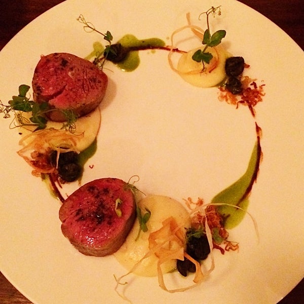 Foto tomada en Seasonal Restaurant &amp; Weinbar  por Alena el 6/3/2014