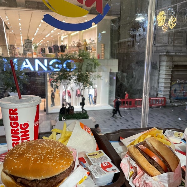 10/5/2022 tarihinde Pegah J.ziyaretçi tarafından Burger King'de çekilen fotoğraf