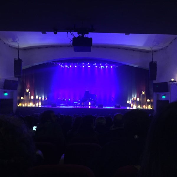 Снимок сделан в Teatro Nescafé de las Artes пользователем Paola S. 6/17/2019