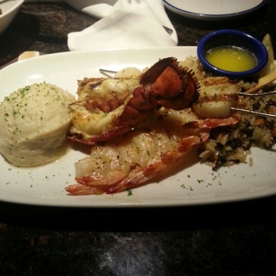 Photo taken at Red Lobster by Christina D. on 1/1/2013