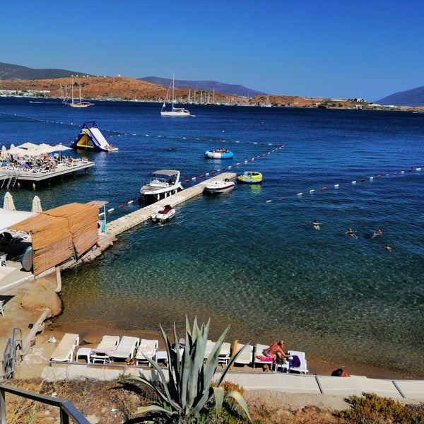 Akvaryum Beach