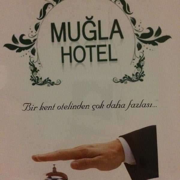 รูปภาพถ่ายที่ Muğla Otel โดย Çağdaş Ö. เมื่อ 1/10/2017