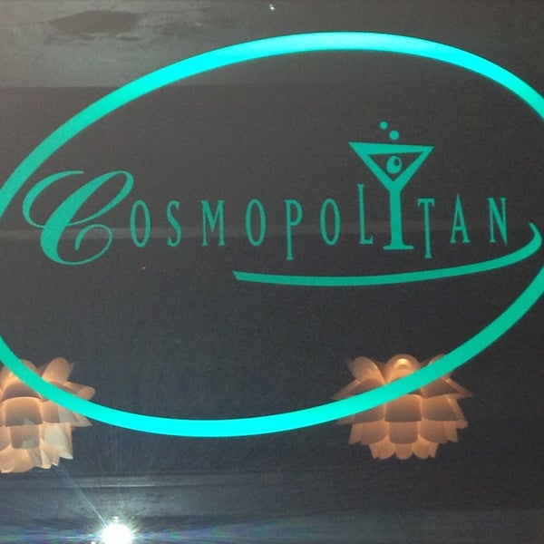 8/16/2013にTim G.がCosmoLava Loungeで撮った写真