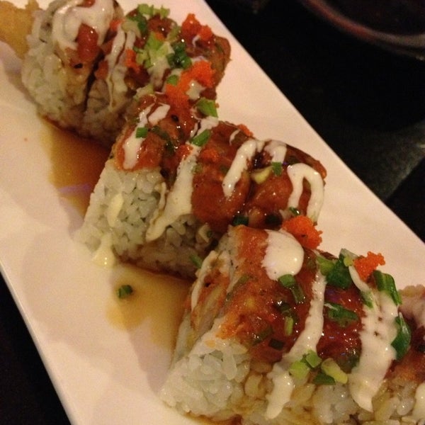 Снимок сделан в Miso Japanese Cuisine пользователем Vanessa S. 12/28/2012