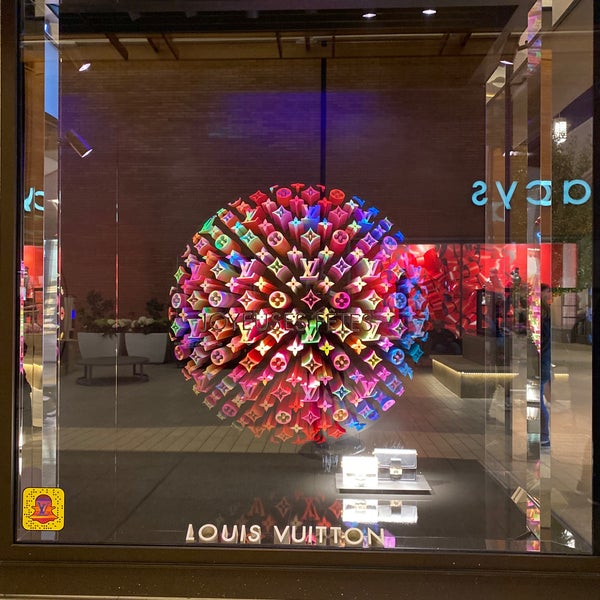 Louis Vuitton - Palo Alto, CA