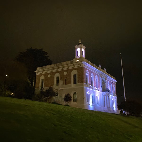 Photo taken at South San Francisco City Hall by Hin T. on 1/26/2020