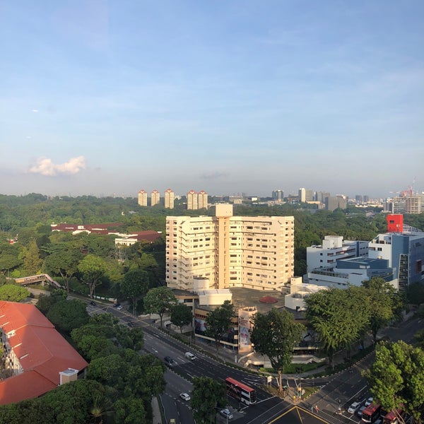 รูปภาพถ่ายที่ Momentus Hotel Alexandra โดย Hinepochi I. เมื่อ 4/21/2018