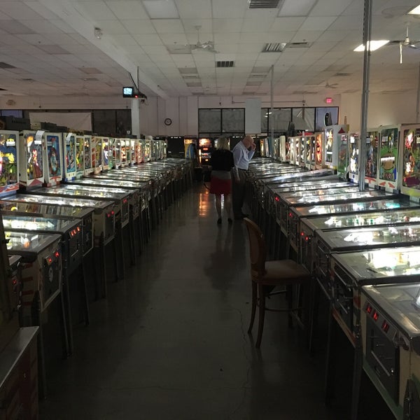 Pinball Hall of Fame in Las Vegas - Los Angeles Times