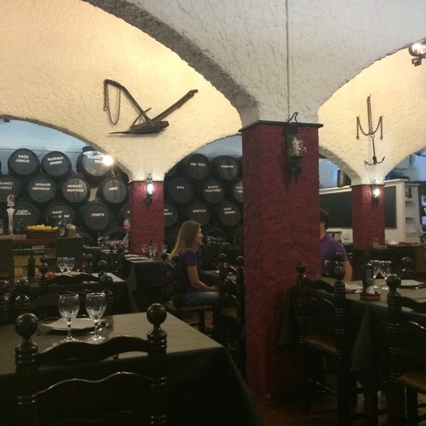 6/20/2014 tarihinde Valeriyaziyaretçi tarafından Restaurant Mas Pi'de çekilen fotoğraf