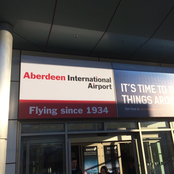 Foto tirada no(a) Aberdeen International Airport (ABZ) por Bruce S. em 11/23/2016