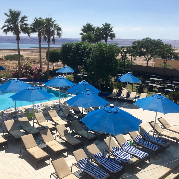 Das Foto wurde bei Ramada Resort by Wyndham Dead Sea von Kristina G. am 5/9/2016 aufgenommen