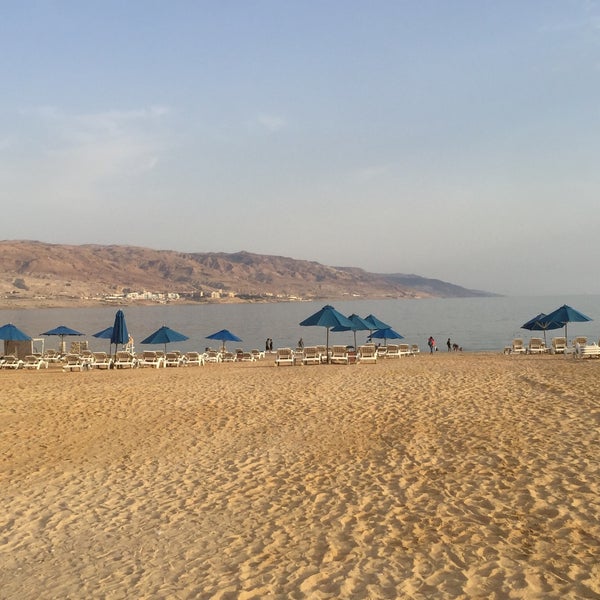 Das Foto wurde bei Ramada Resort by Wyndham Dead Sea von Kristina G. am 5/9/2016 aufgenommen