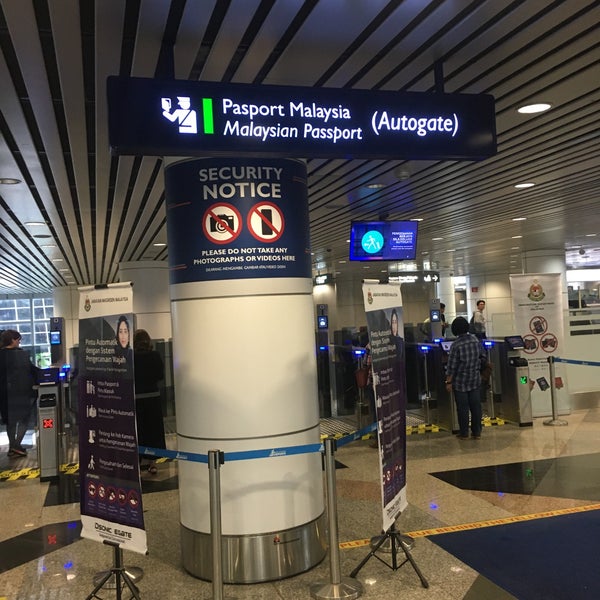 Photos at KLIA Immigration Line - Kuala Lumpur International 