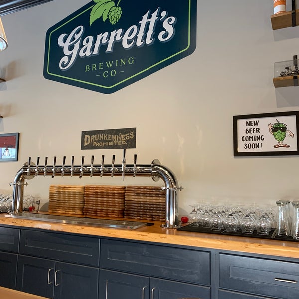 Foto tirada no(a) Garrett&#39;s Brewing Company por Stephanie B. em 11/5/2023