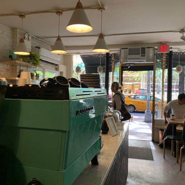 Photo taken at Merriweather Coffee + Kitchen by Lily Annabelle C. on 5/6/2019