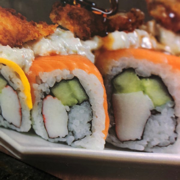 Panama sushi таганрог. Панама суши. Роллы в радуге парк екатеринбург. Панама суши. Хосомаки такуан.