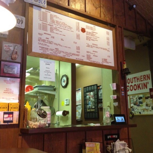 Chicken N More Southern Food Restaurant in Spokane