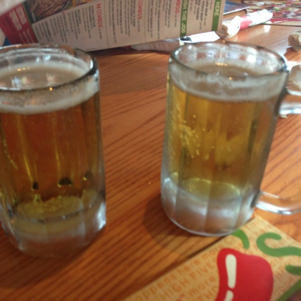 Photo taken at Chili&#39;s Grill &amp; Bar by Larry F. on 3/14/2013
