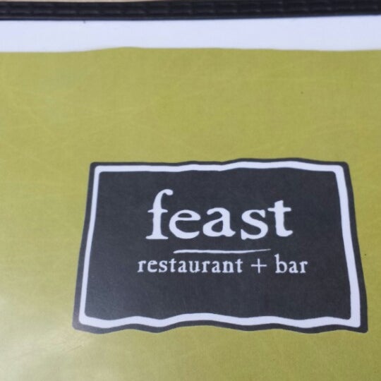 7/6/2013 tarihinde Horacio N.ziyaretçi tarafından Feast Restaurant &amp; Bar'de çekilen fotoğraf