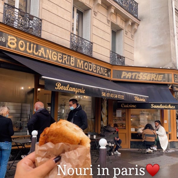 Boulangerie Moderne Bakery In Paris