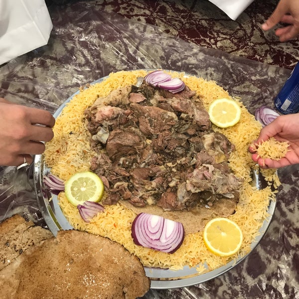 مطاعم ومطابخ باخلعه مندي ومكتوم Middle Eastern Restaurant in الرياض
