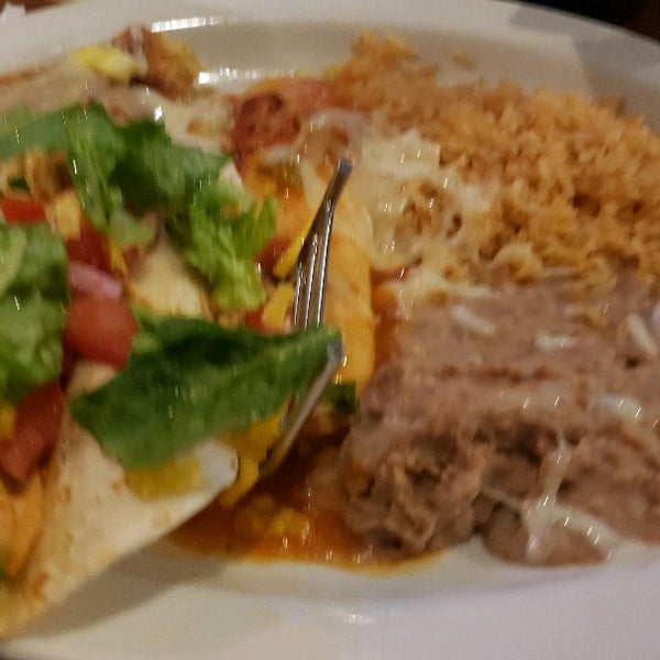 Photo taken at Mexicali Mexican Grill by José A. L. on 5/23/2021