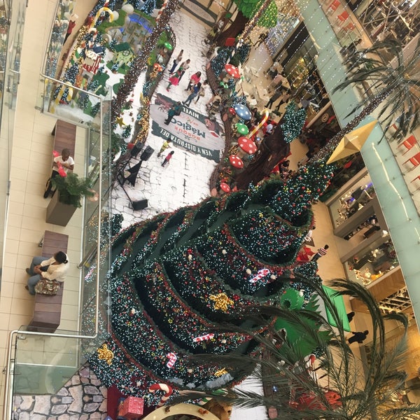 Photo taken at Ágora Mall by Claudia Ortiz Gautreau De Rincon S. on 12/6/2017