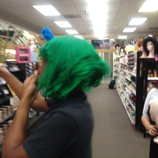 Empire Beauty Supply Cosmetics Shop In San Diego