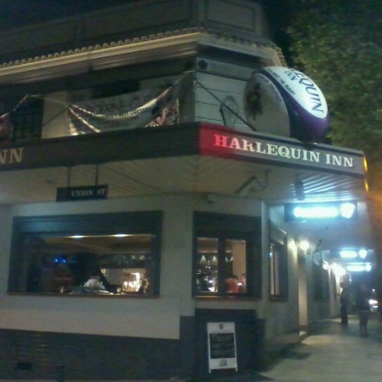 Photo taken at Harlequin Inn by Walter D. on 10/3/2012