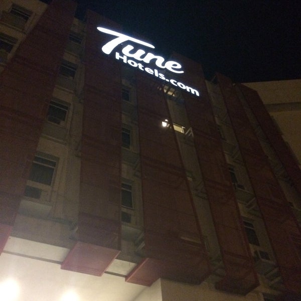 Das Foto wurde bei Tune Hotels von Faezah R. am 9/10/2016 aufgenommen