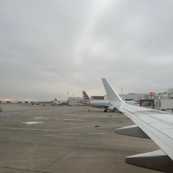 1/18/2024 tarihinde Jay W.ziyaretçi tarafından John Glenn Columbus Uluslararası Havalimanı (CMH)'de çekilen fotoğraf