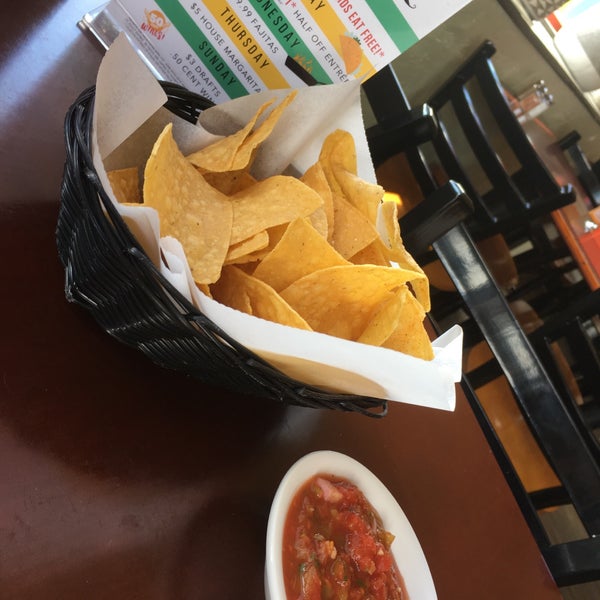 Shorty's Mexican Roadhouse 1050 Bicentennial Dr