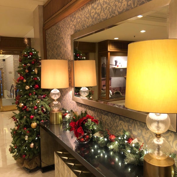 11/27/2022 tarihinde Elena K.ziyaretçi tarafından The Omni King Edward Hotel'de çekilen fotoğraf