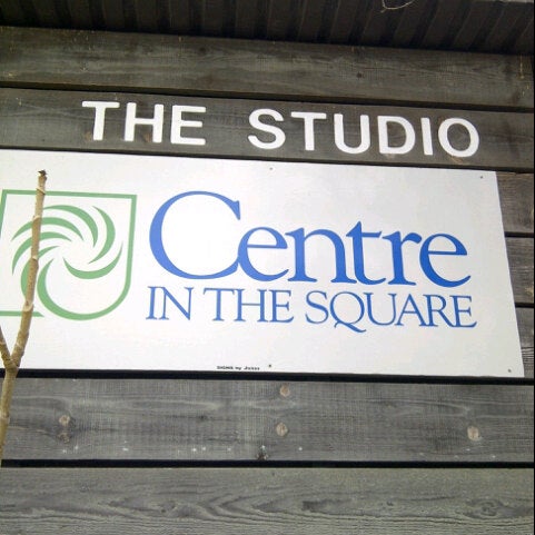 Das Foto wurde bei Centre In The Square von Mark H. am 11/3/2012 aufgenommen