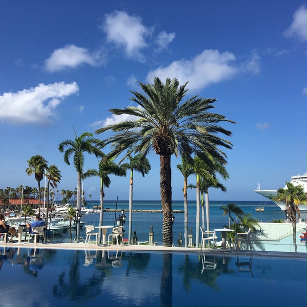 Foto diambil di Renaissance Aruba Resort &amp; Casino oleh Ian E. pada 6/23/2021