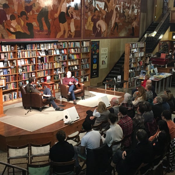 11/17/2018 tarihinde Ian E.ziyaretçi tarafından Midtown Scholar Bookstore'de çekilen fotoğraf