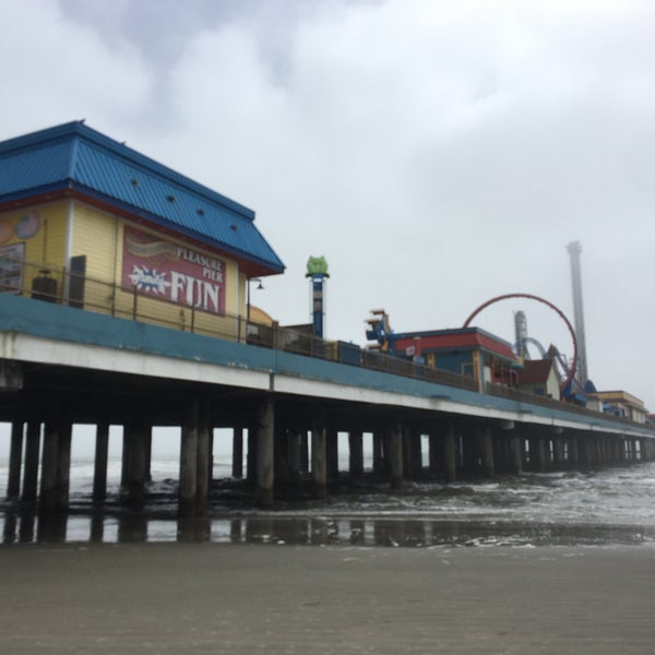 Photo taken at Galveston Island Historic Pleasure Pier by Ian E. on 2/24/2023