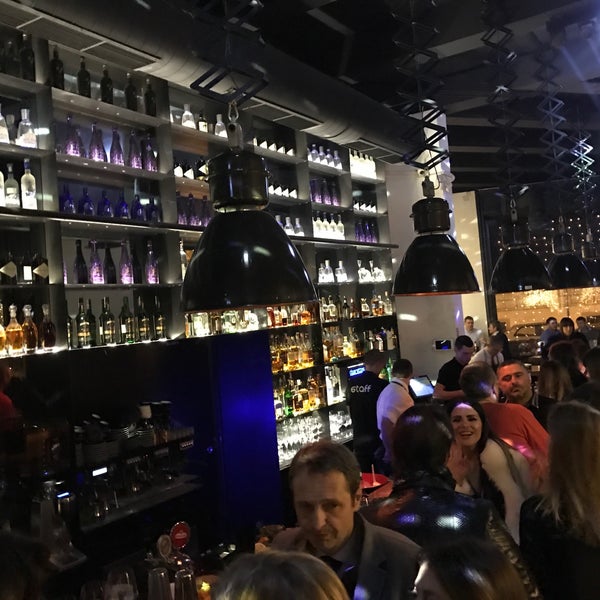 Foto scattata a Time Restaurant &amp; Bar da Leo P. il 1/20/2017
