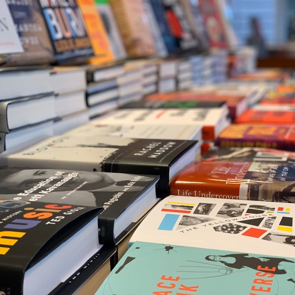 Photo taken at Harvard Book Store by paddy M. on 10/16/2019