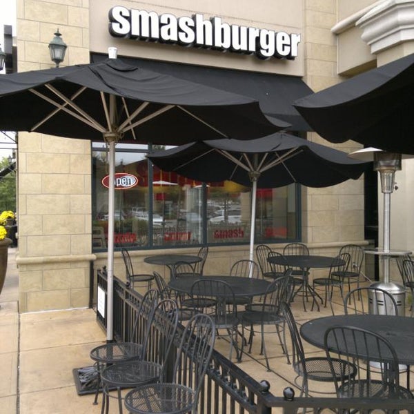 10/7/2012にBillがSmashburger Stonecrest Charlotteで撮った写真