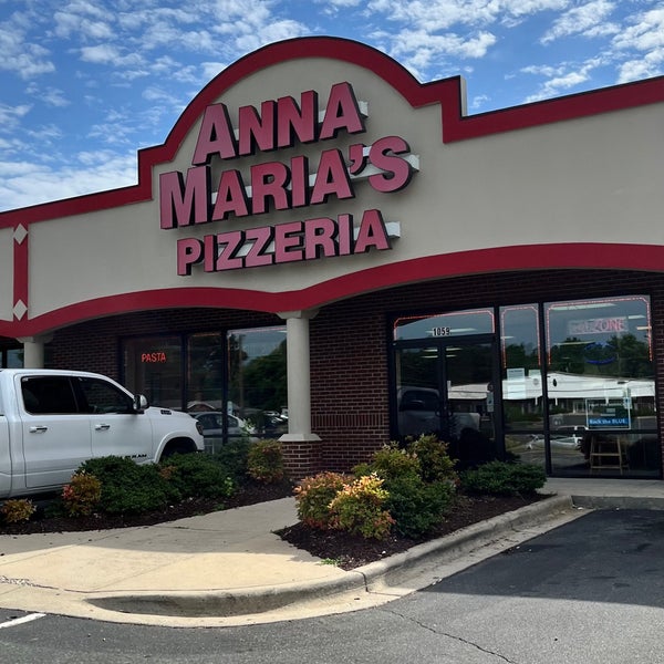 Anna Maria's Pizzeria 1059 S Main St