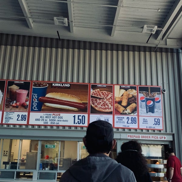 Costco Food Court (Now Closed) Gateway 1 tip from 66 visitors