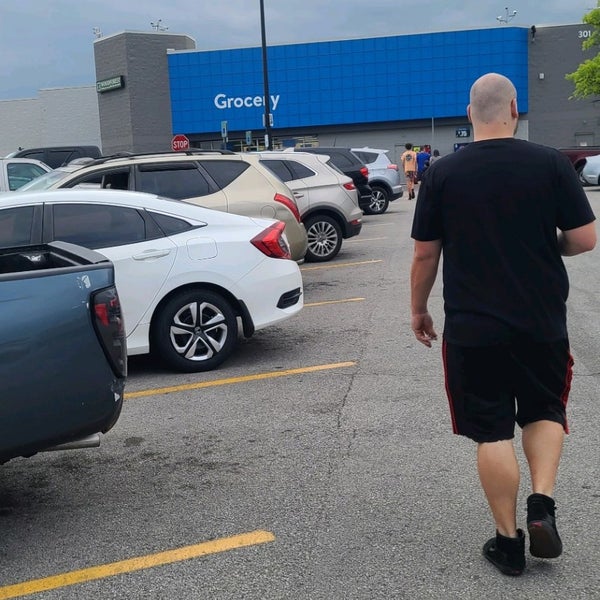 Photos at Walmart Supercenter 9 tips from 652 visitors