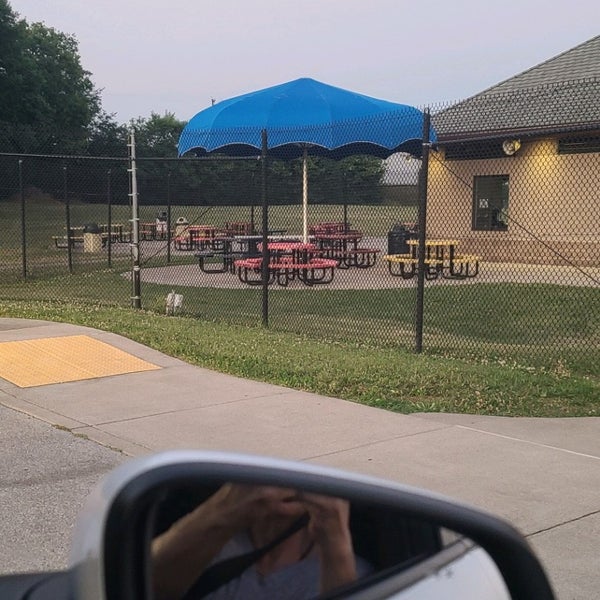 Suffoletta Family Aquatic Center 2 tips from 25 visitors