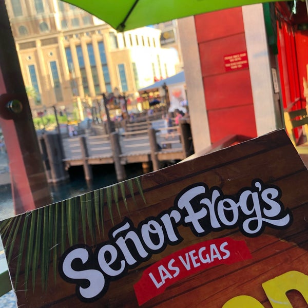 รูปภาพถ่ายที่ Señor Frog&#39;s Las Vegas โดย S💖 เมื่อ 5/3/2019
