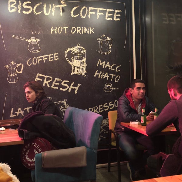 Photo taken at Biscuit Coffee Shop by Özlem U. on 2/6/2018