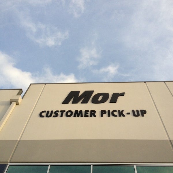 Mor Furniture Warehouse 15805 N Lombard St