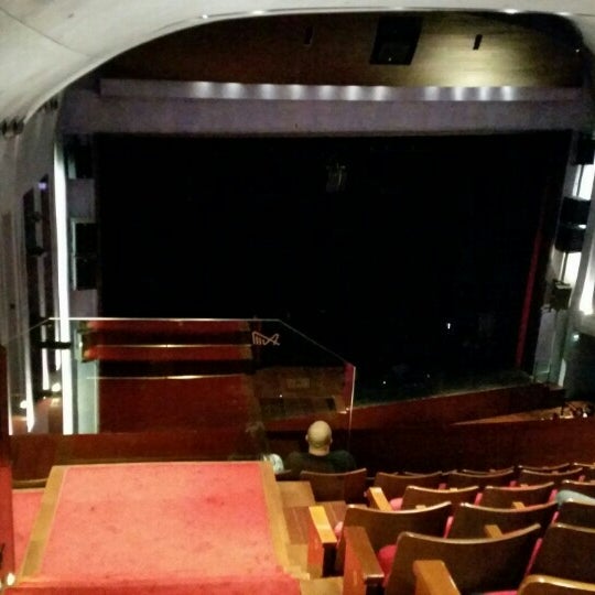 Performing arts cinema контрольная ответы 8 класс. Театральный центр рядом Тюмень.