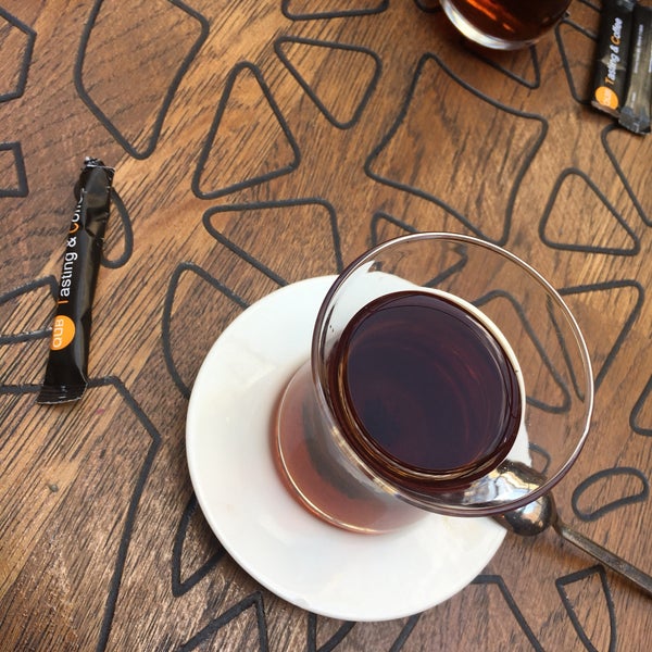 Foto diambil di QUB COFFEE oleh Gökhan D. pada 8/20/2019