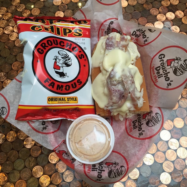 Groucho's Deli 10 Horne St